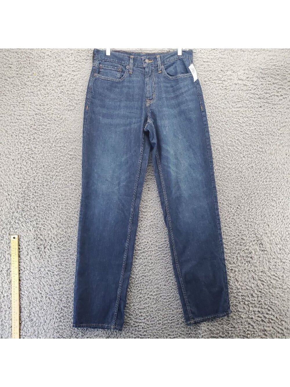 Old Navy Jeans Mens 30X34 Blue Loose Built-In Flex Comfortable Everyday  *NWT*